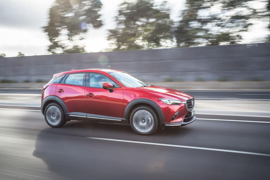  Mazda CX-3 2018 года  (AU) (фото 2 из 30)